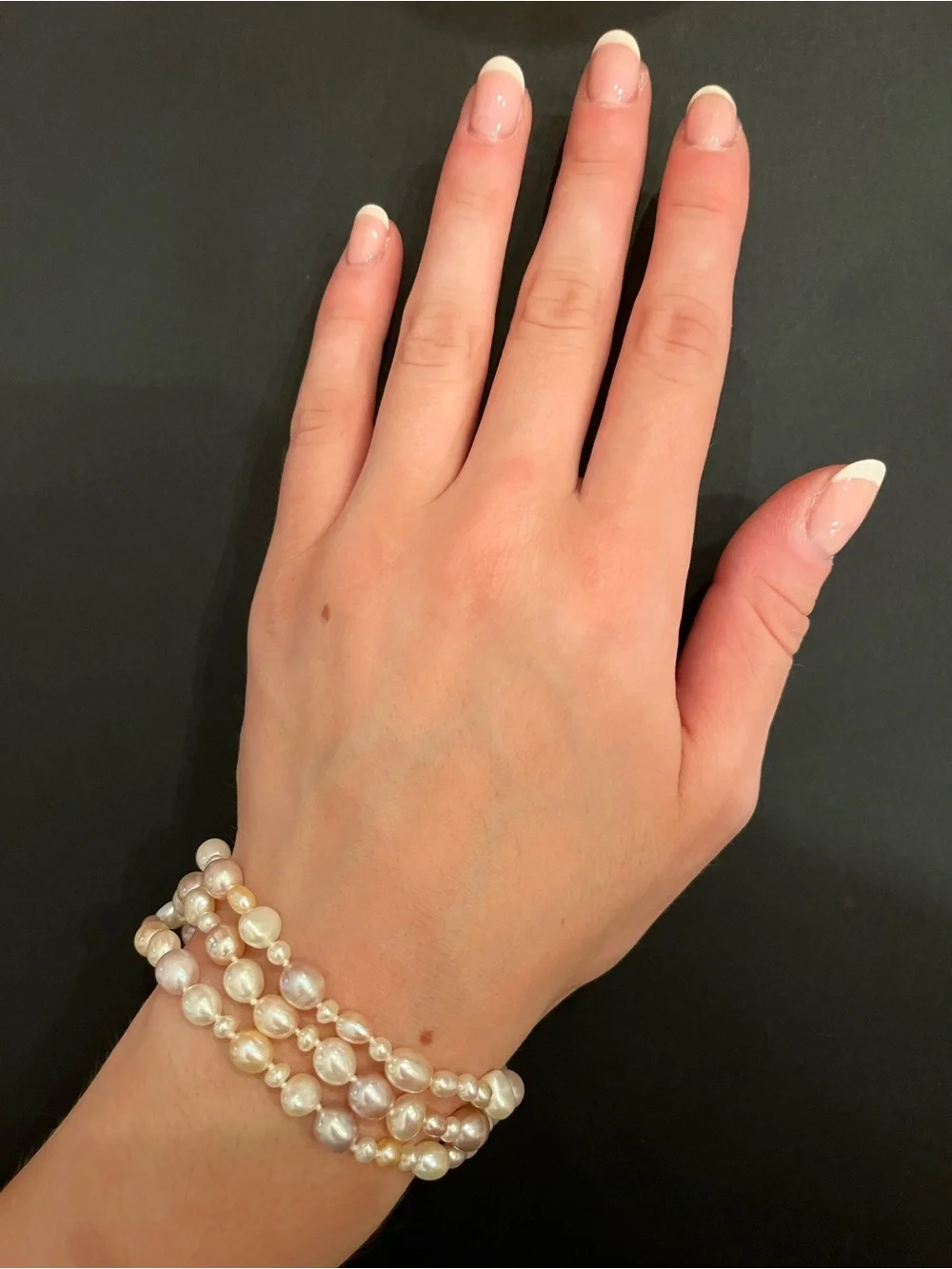 Freshwater Pearl Multi-Strand Bracelet in Cream - Picture 1 of 2